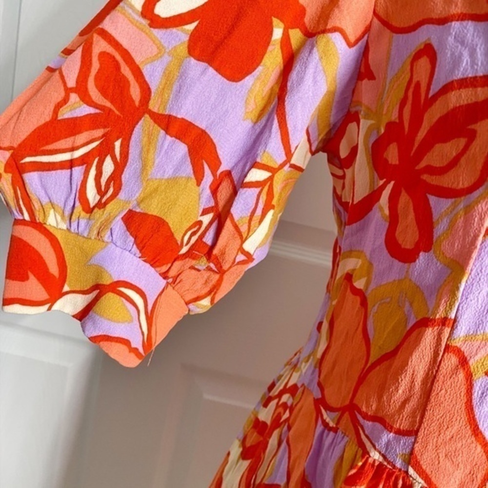 OLIVACEOUS LILAC‎ BLOOMS MIDI DRESS - Picture 5 of 16